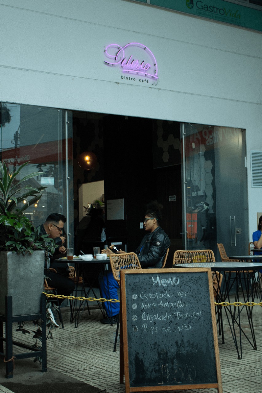 Delirio Bistro Café – megawebcentro Pinares